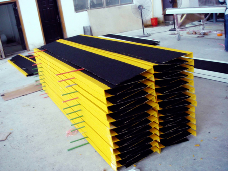 Pultruded Grating and Profiles - Nantong Sui Generis